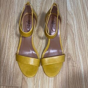 short comfy yellow heels